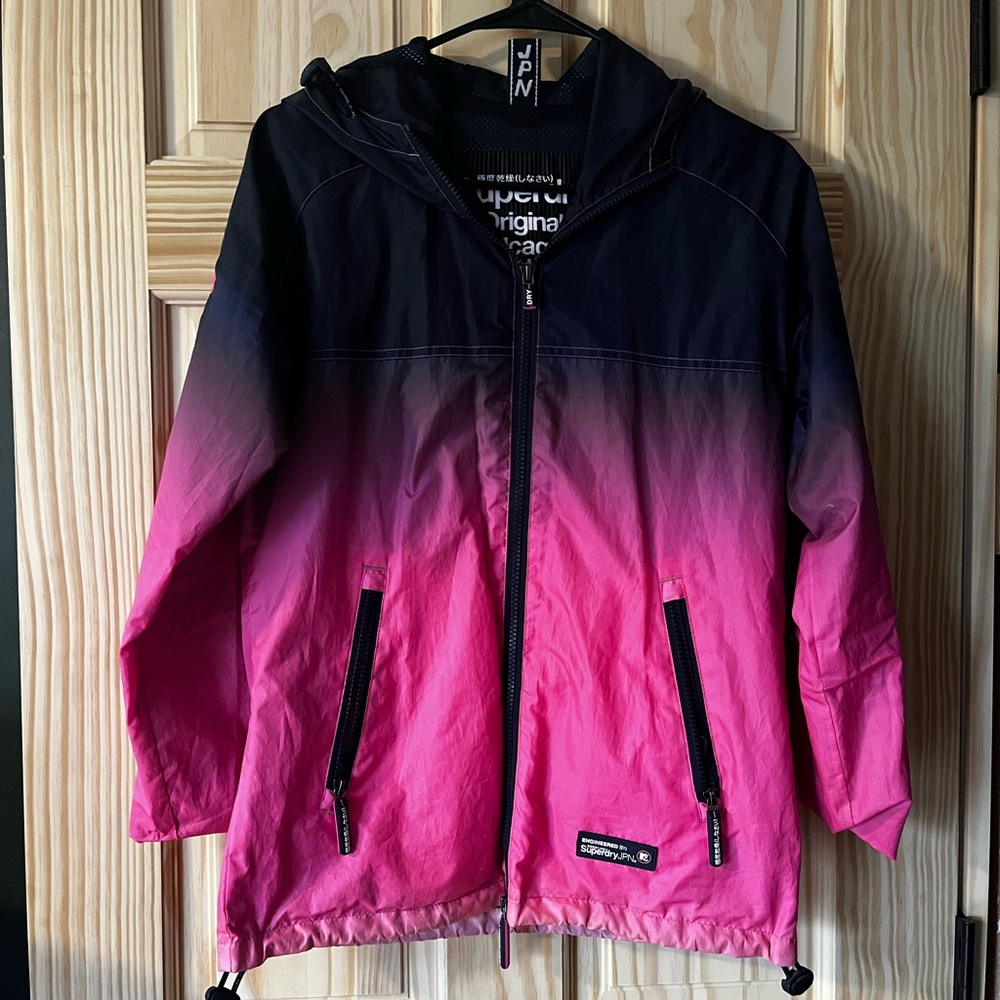 Superdry Pink and Purple Ombre Wind and Rain Jacket / Superdry Windcagoule